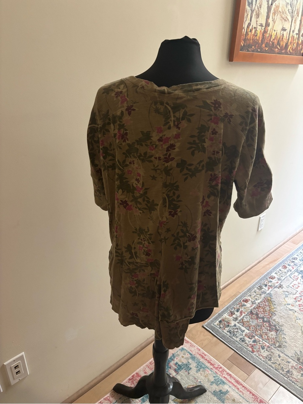Sundance Camo Embroidered Top - Picture 5 of 9